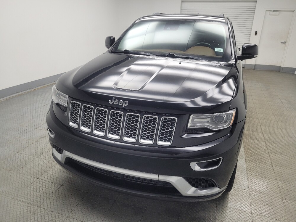 2016 Jeep Grand Cherokee in Indianapolis, IN 46222 - 18109557 15