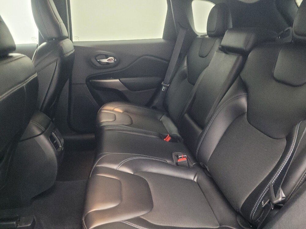 2020 Jeep Cherokee in Indianapolis, IN 46222 - 18109558 18