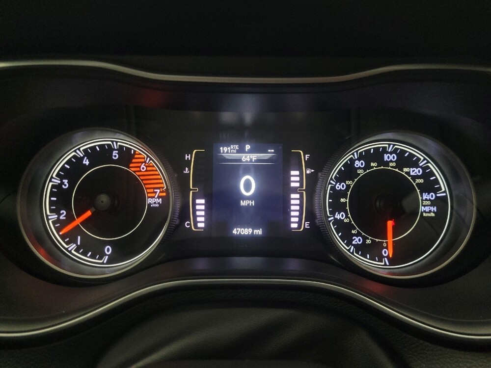 2020 Jeep Cherokee in Indianapolis, IN 46222 - 18109558 23