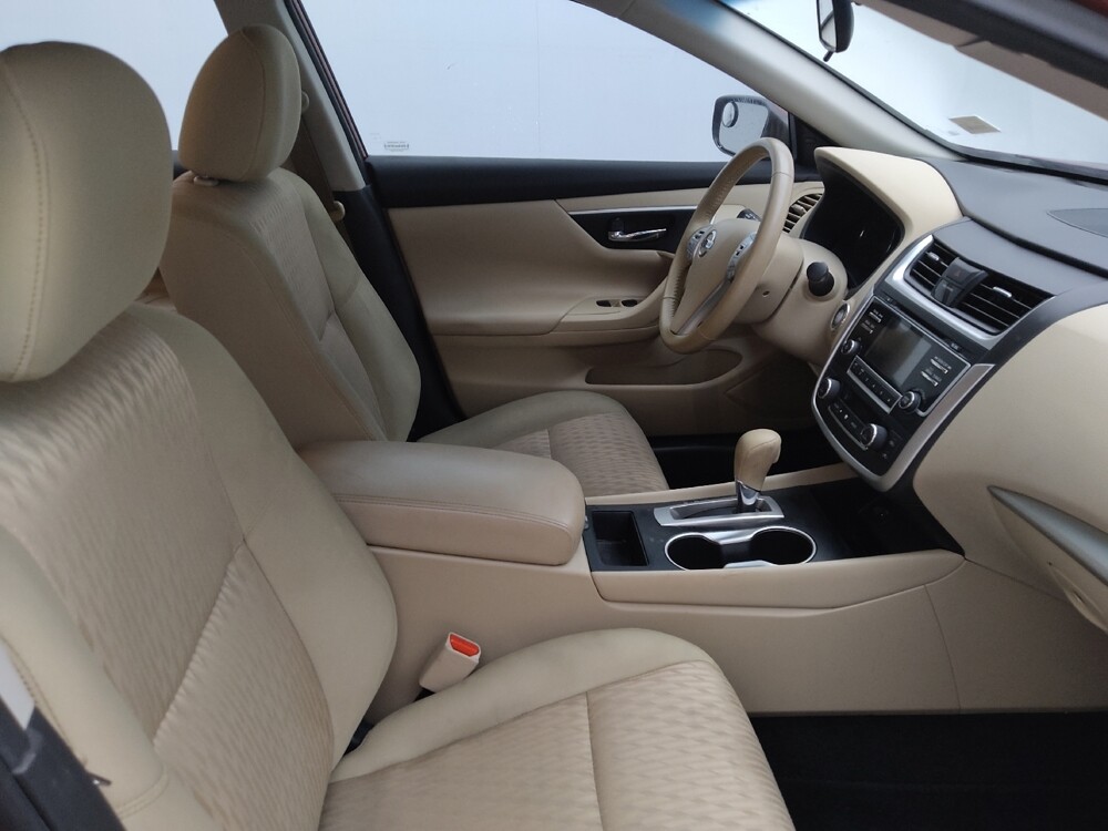 2017 Nissan Altima in Greenville, SC 29607 - 18109561 21