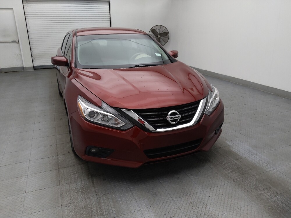 2017 Nissan Altima in Greenville, SC 29607 - 18109561 14