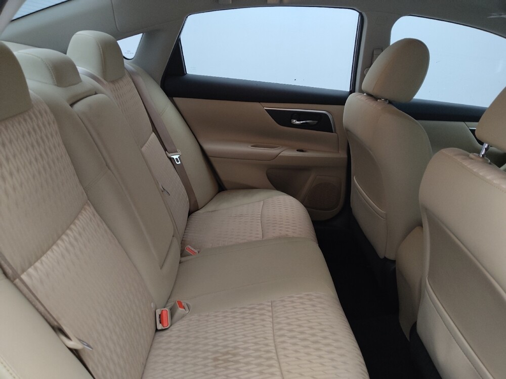 2017 Nissan Altima in Greenville, SC 29607 - 18109561 19