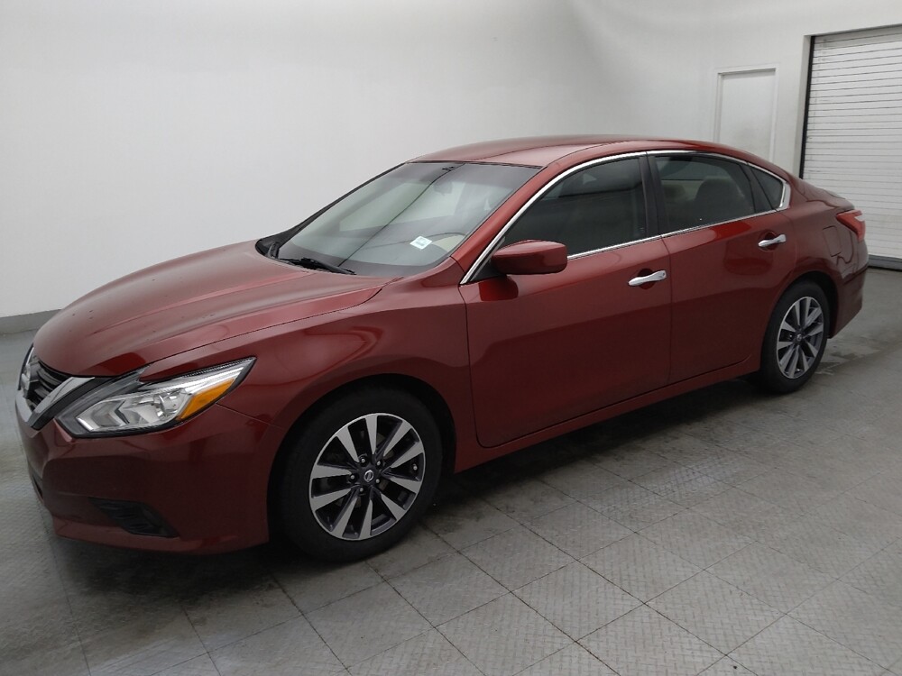 2017 Nissan Altima in Greenville, SC 29607 - 18109561 2