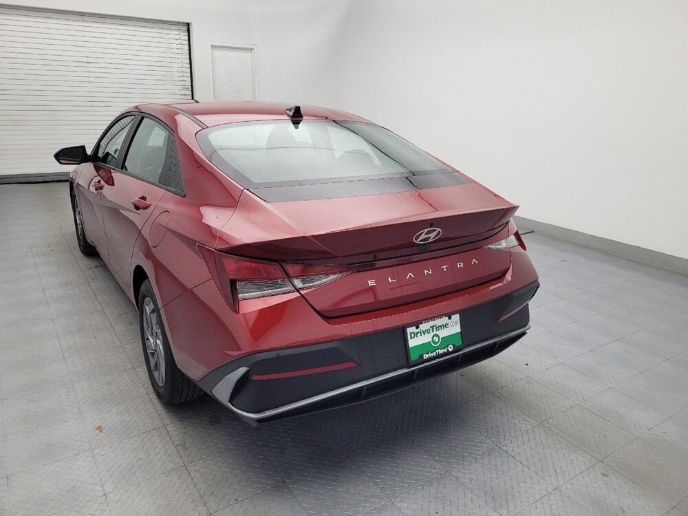 2024 Hyundai Elantra in Columbia, SC 29210 - 18109569 6