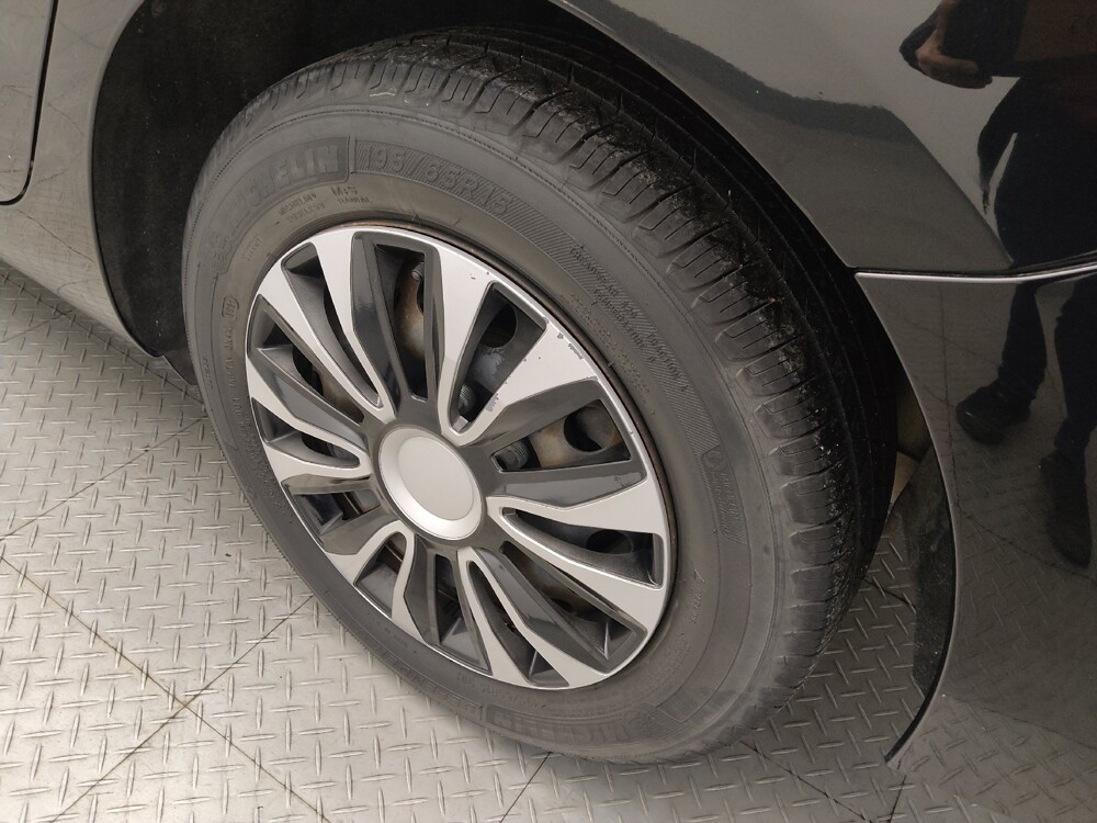 2018 Chevrolet Cruze in Houston, TX 77074 - 18109570 31