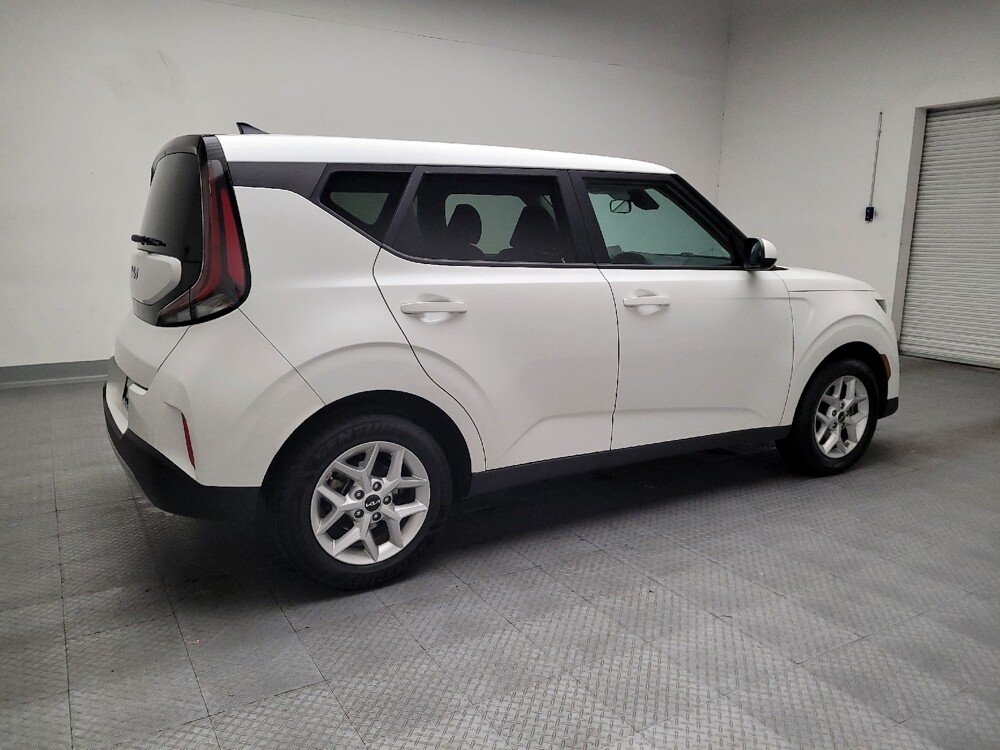 2024 Kia Soul in El Cajon, CA 92020 - 18109571 10