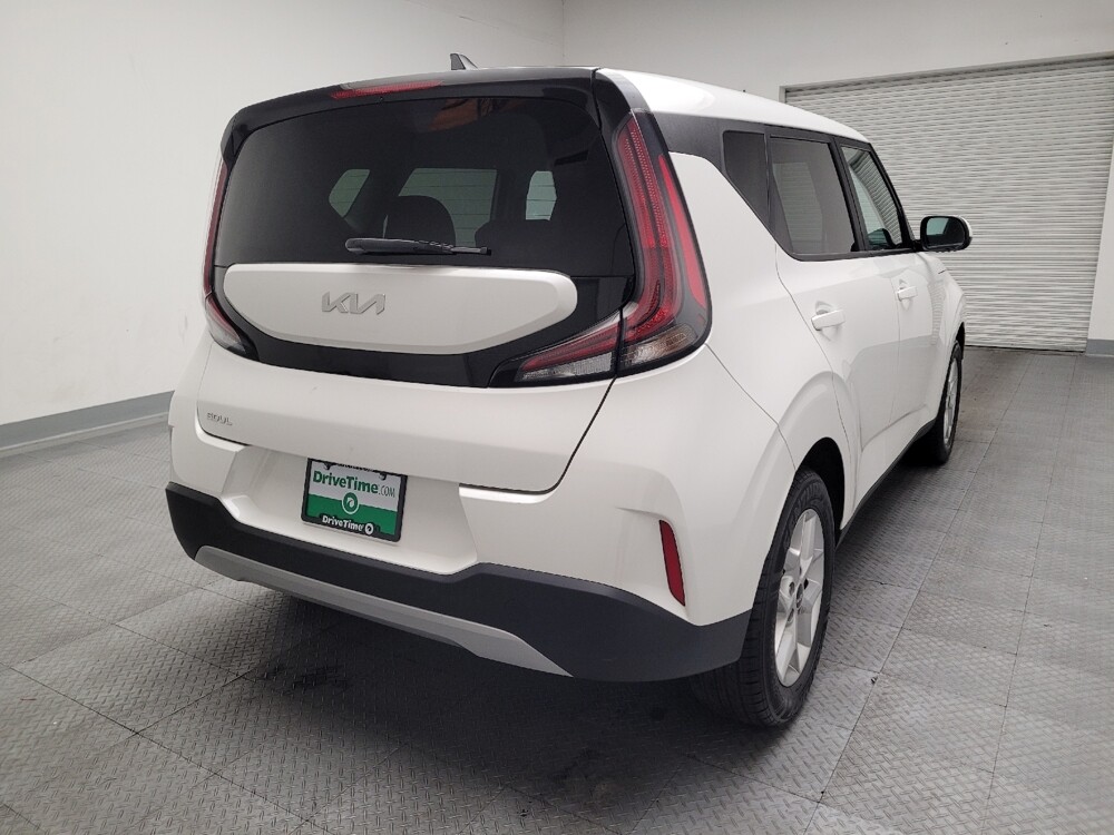 2024 Kia Soul in El Cajon, CA 92020 - 18109571 7