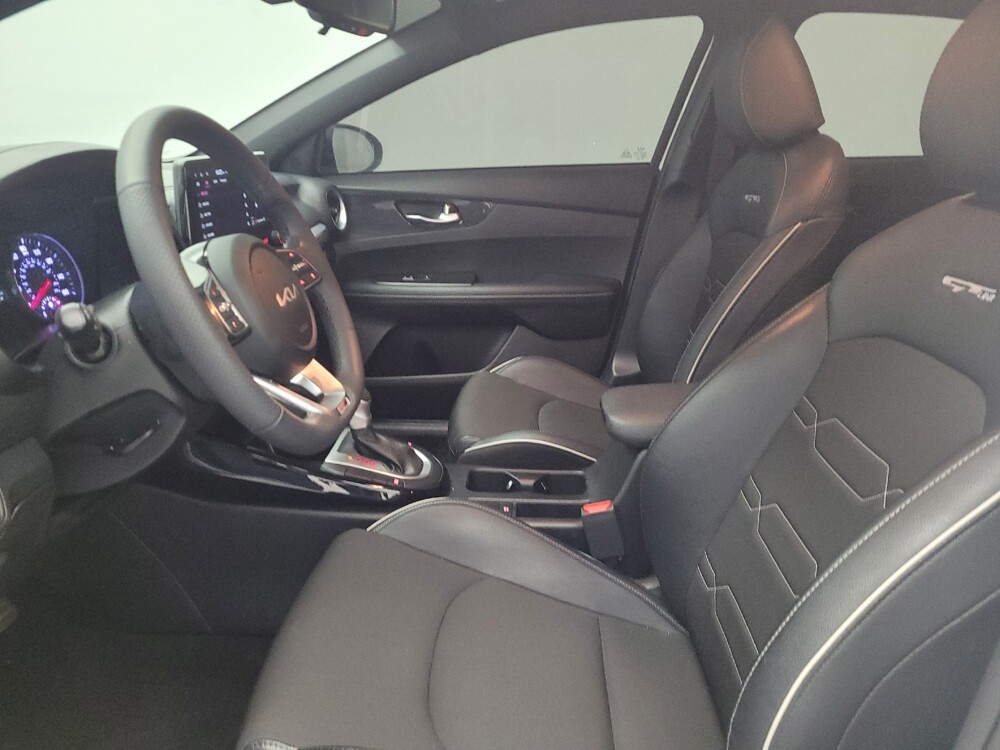 2023 Kia Forte in Columbus, OH 43228 - 18109576 17