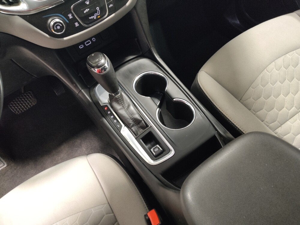 2021 Chevrolet Equinox in Columbus, OH 43228 - 18109577 26