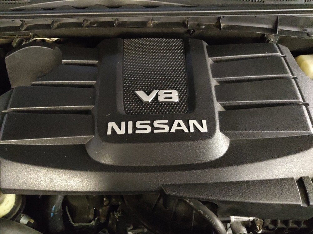 2018 Nissan Titan in Tallahassee, FL 32304 - 18109581 30