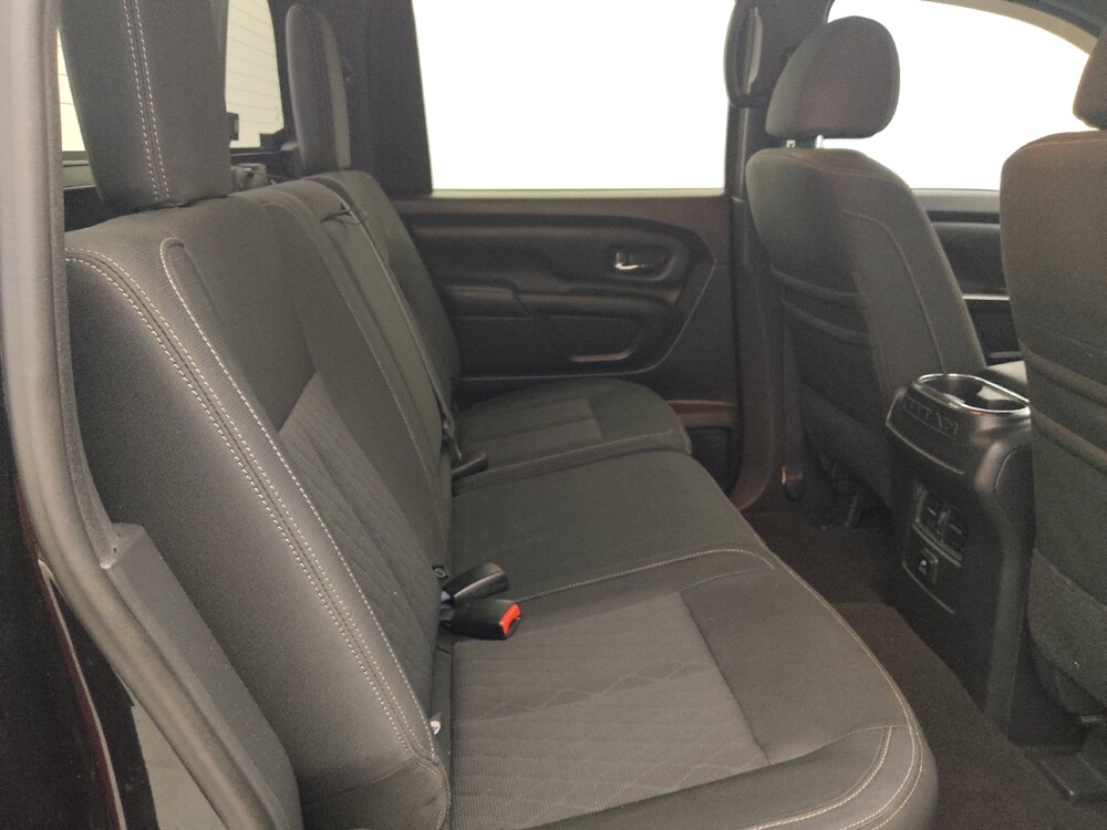 2018 Nissan Titan in Tallahassee, FL 32304 - 18109581 19