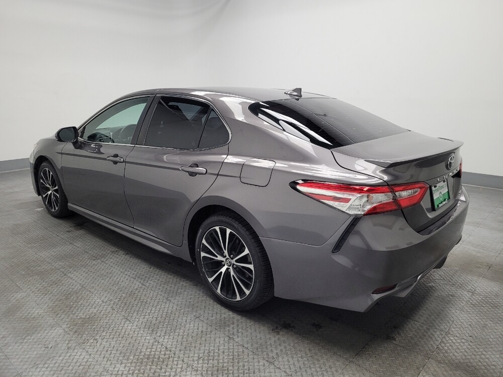 2020 Toyota Camry in Las Vegas, NV 89102 - 18109585 3