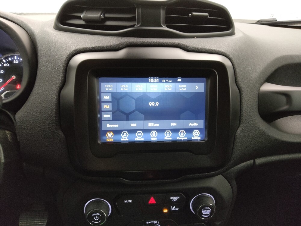 2021 Jeep Renegade in St. Louis, MO 63136 - 18109595 25