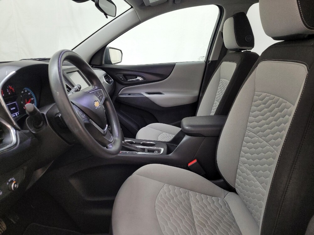 2018 Chevrolet Equinox in Plymouth Meeting, PA 19462 - 18109597 17