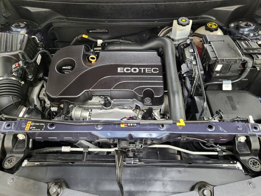 2018 Chevrolet Equinox in Plymouth Meeting, PA 19462 - 18109597 30