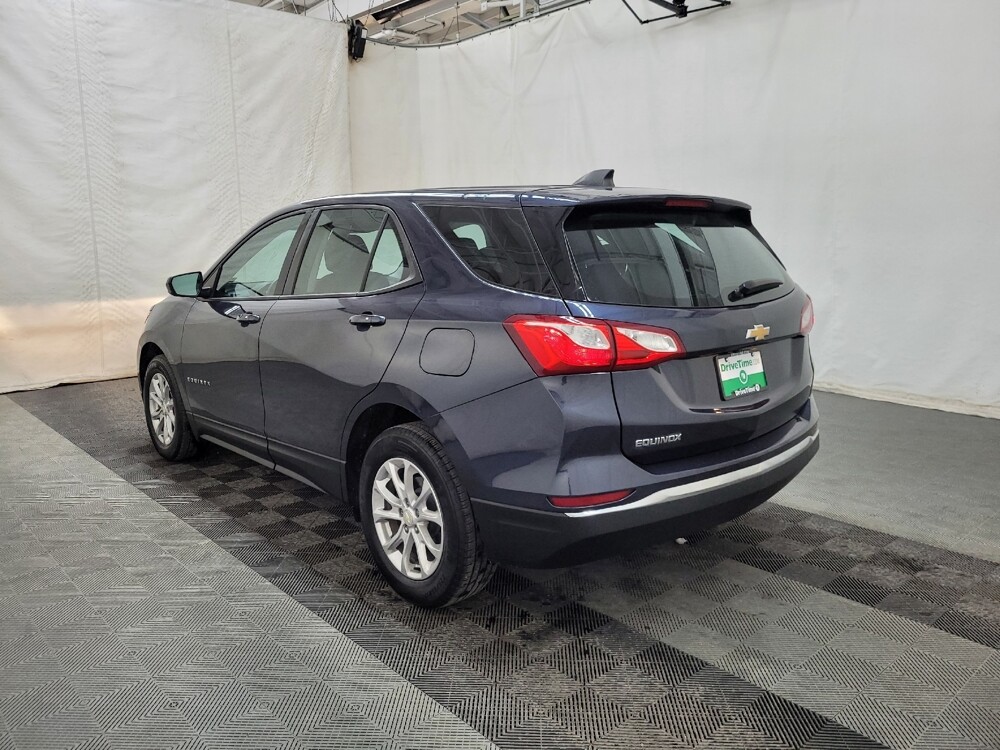 2018 Chevrolet Equinox in Plymouth Meeting, PA 19462 - 18109597 5