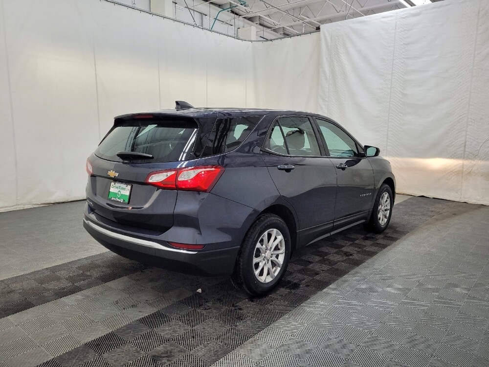 2018 Chevrolet Equinox in Plymouth Meeting, PA 19462 - 18109597 9