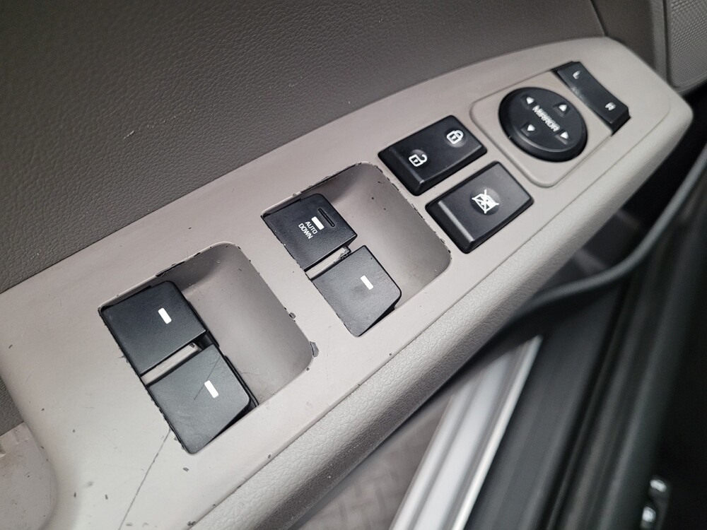 2017 Hyundai Elantra in Riverside, CA 92504 - 18109606 27