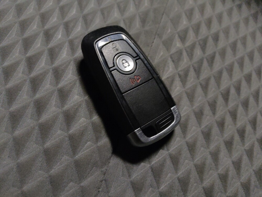 2022 Ford Escape in Phoenix, AZ 85015 - 18109607 32