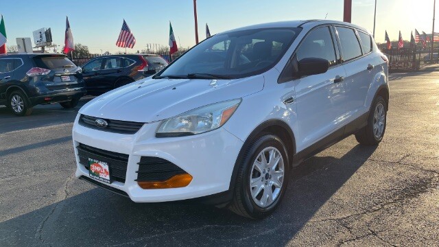 2014 Ford Escape in Dallas, TX 75228 - 18109628 8