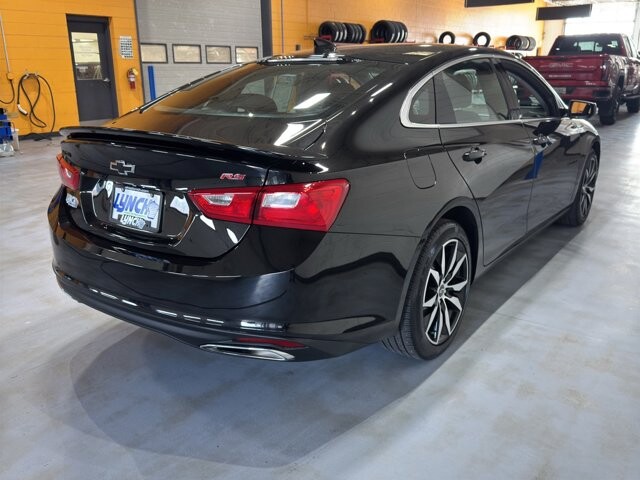 2022 Chevrolet Malibu in Burlington, WI 53105 - 18109638 5