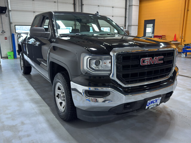 2017 GMC Sierra 1500 in Burlington, WI 53105 - 18109639 7