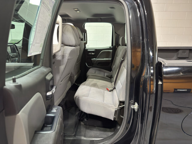 2017 GMC Sierra 1500 in Burlington, WI 53105 - 18109639 10