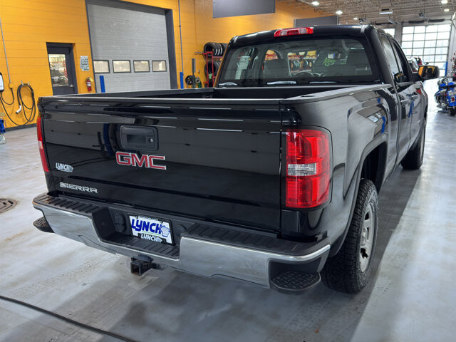 2017 GMC Sierra 1500 in Burlington, WI 53105 - 18109639 5