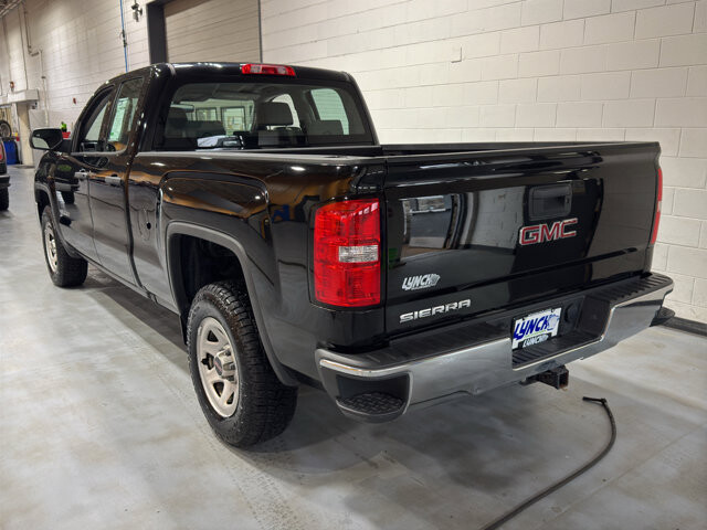2017 GMC Sierra 1500 in Burlington, WI 53105 - 18109639 3