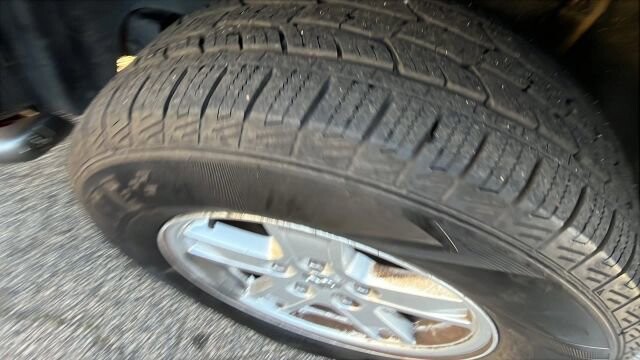 2006 Dodge Durango in Greenville, SC 29607 - 18109642 12