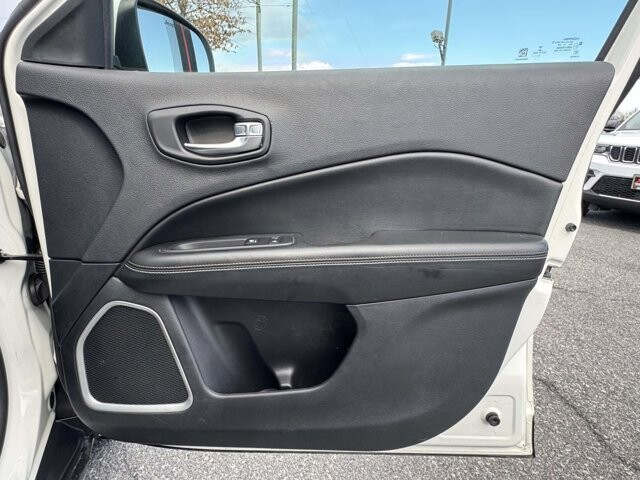 2020 Jeep Compass in Winchester, VA 22602 - 18109650 8