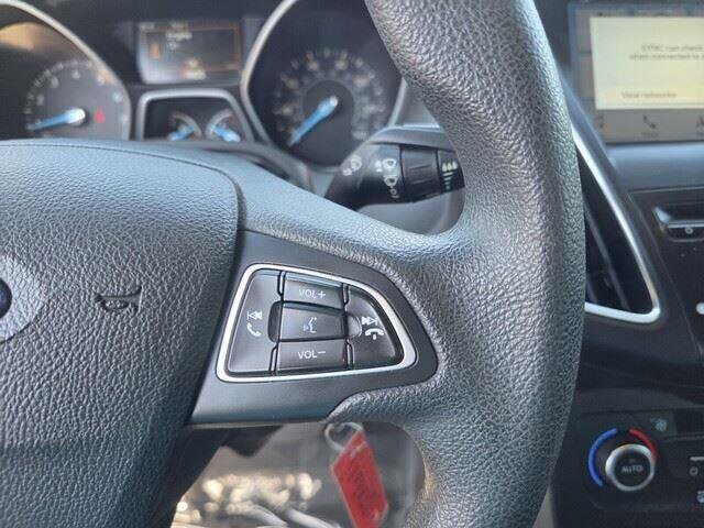 2018 Ford Focus in Mesa, AZ 85212 - 18109652 25