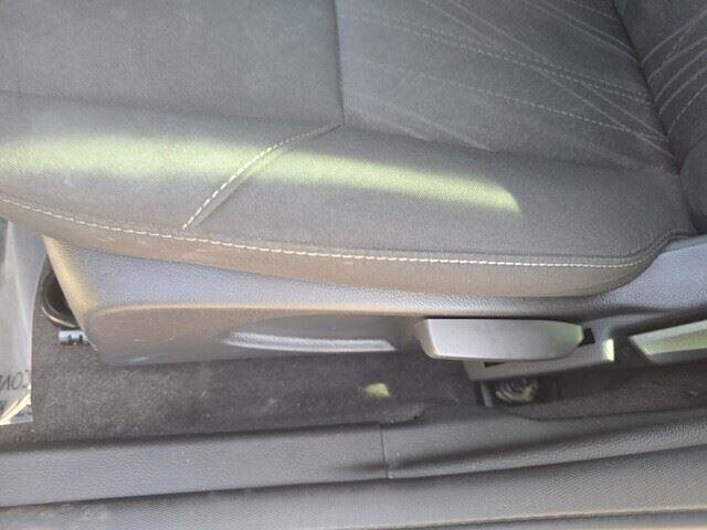 2018 Ford Focus in Mesa, AZ 85212 - 18109652 16