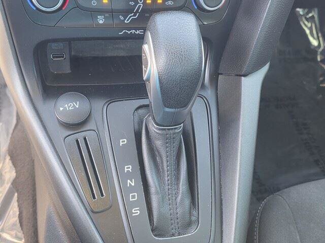 2018 Ford Focus in Mesa, AZ 85212 - 18109652 21