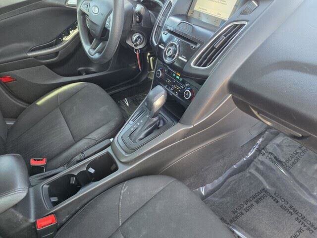 2018 Ford Focus in Mesa, AZ 85212 - 18109652 30