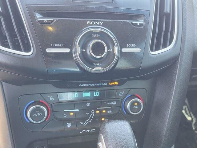 2018 Ford Focus in Mesa, AZ 85212 - 18109652 20