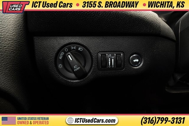 2021 Dodge Challenger in Wichita, KS 67216 - 18109654 15