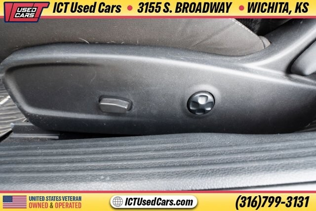 2021 Dodge Challenger in Wichita, KS 67216 - 18109654 25