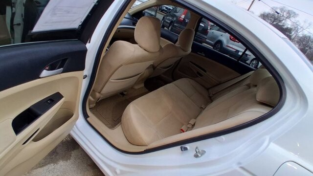 2012 Honda Accord in Cartersville, GA 30120 - 18109657 8