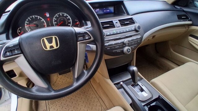 2012 Honda Accord in Cartersville, GA 30120 - 18109657 10