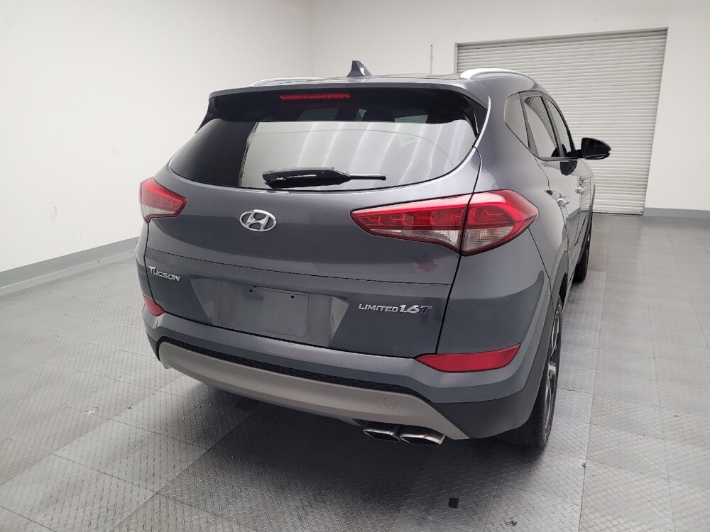 2017 Hyundai Tucson in Downey, CA 90241 - 18109661 7