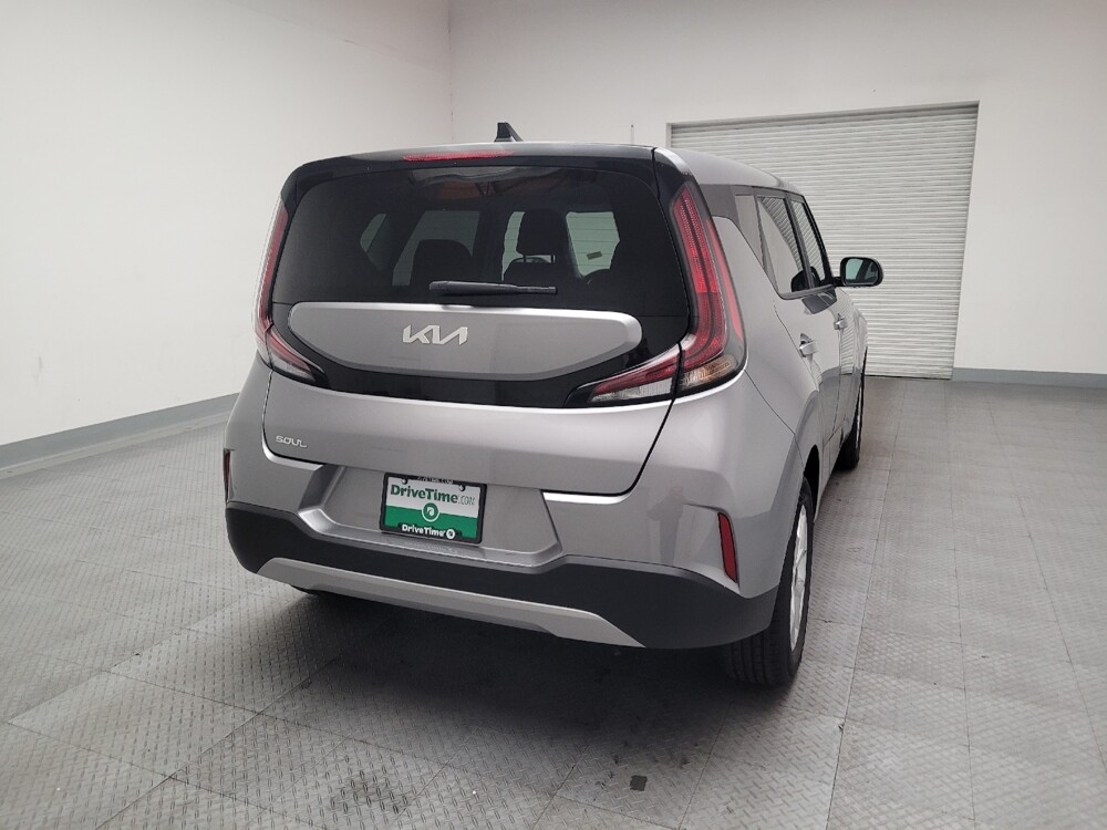 2024 Kia Soul in Montclair, CA 91763 - 18109663 7