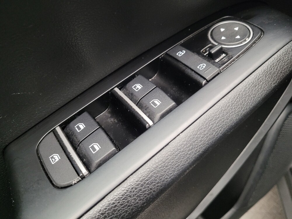 2024 Kia Soul in Montclair, CA 91763 - 18109663 27