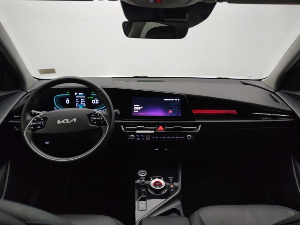 2023 Kia Niro in St. Louis, MO 63136 - 18109667 22