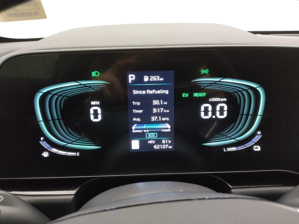 2023 Kia Niro in St. Louis, MO 63136 - 18109667 23