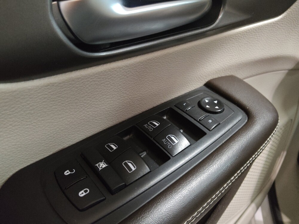 2021 Chrysler Voyager in Lewisville, TX 75067 - 18109674 27