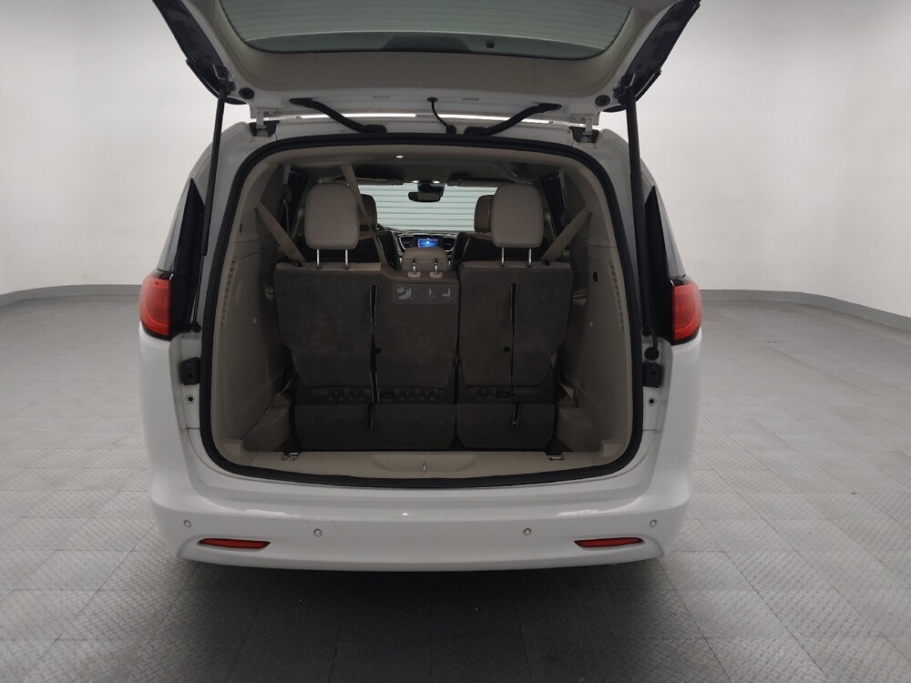 2021 Chrysler Voyager in Lewisville, TX 75067 - 18109674 29