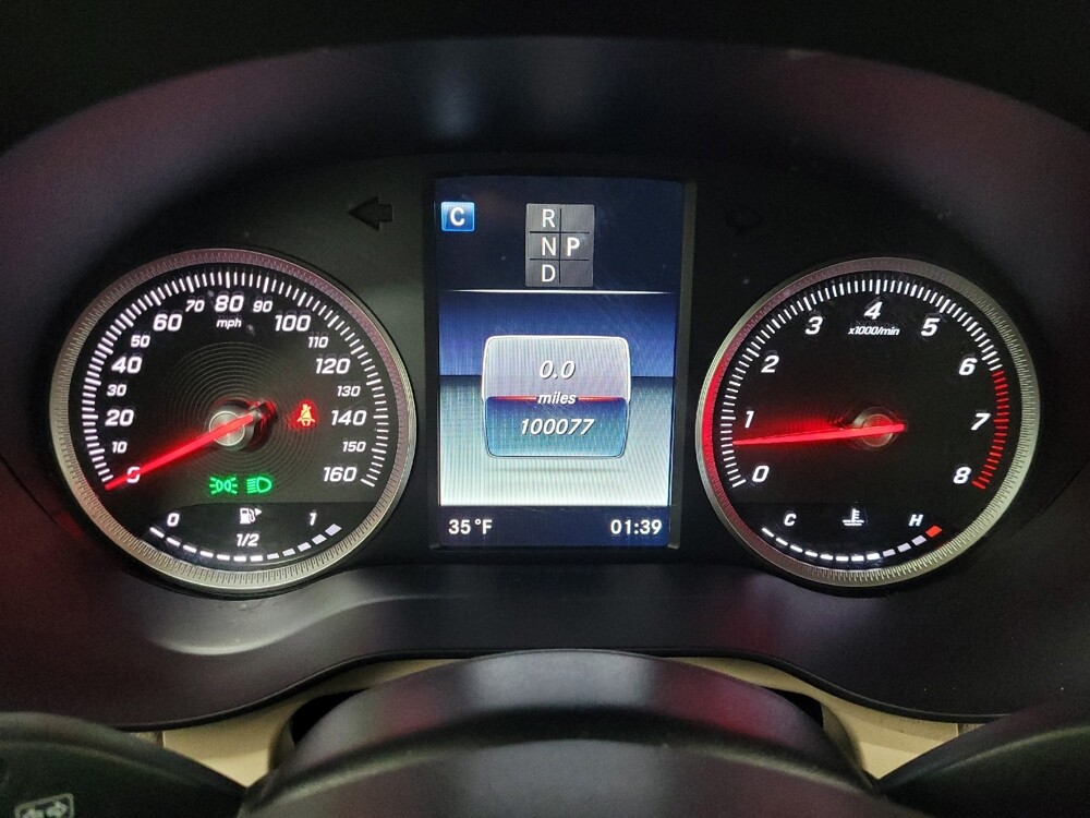 2018 Mercedes-Benz GLC 300 in Allentown, PA 18103 - 18109678 23