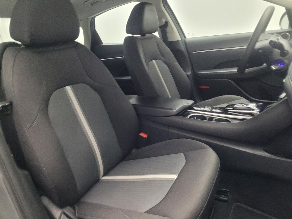 2022 Hyundai Sonata in Morrow, GA 30260 - 18109686 21