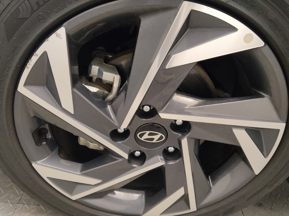 2025 Hyundai Elantra in Duluth, GA 30096 - 18109689 31